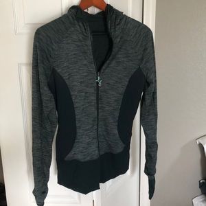 Lululemon lightweight jacket